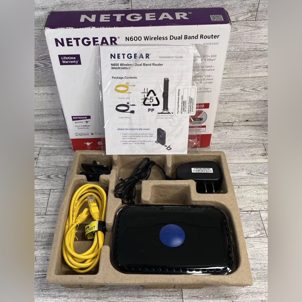 NETGEAR N600 DUAL BAND WI-FI ROUTER MODEL WNDR3400 - Picture 7 of 12